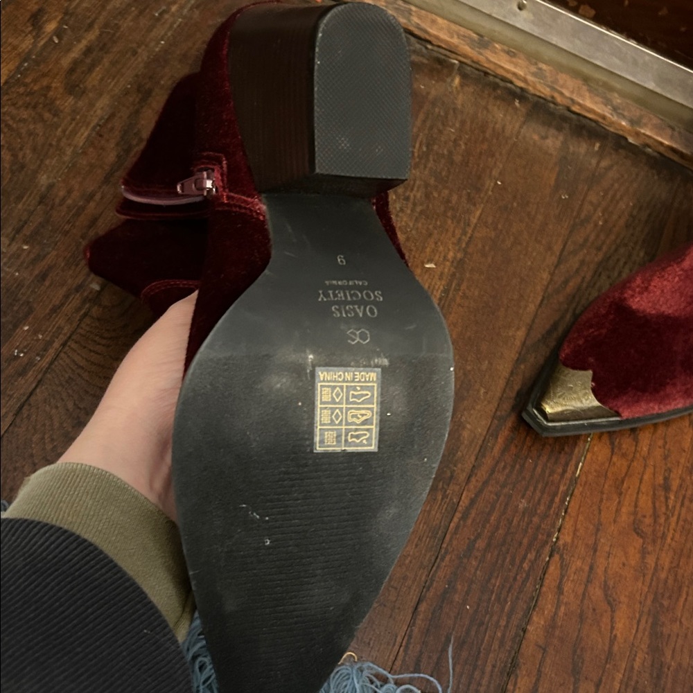 Oasis Society Red Western Ankle Boots Metal Toe Cap Size 9 - Picture 8 of 8